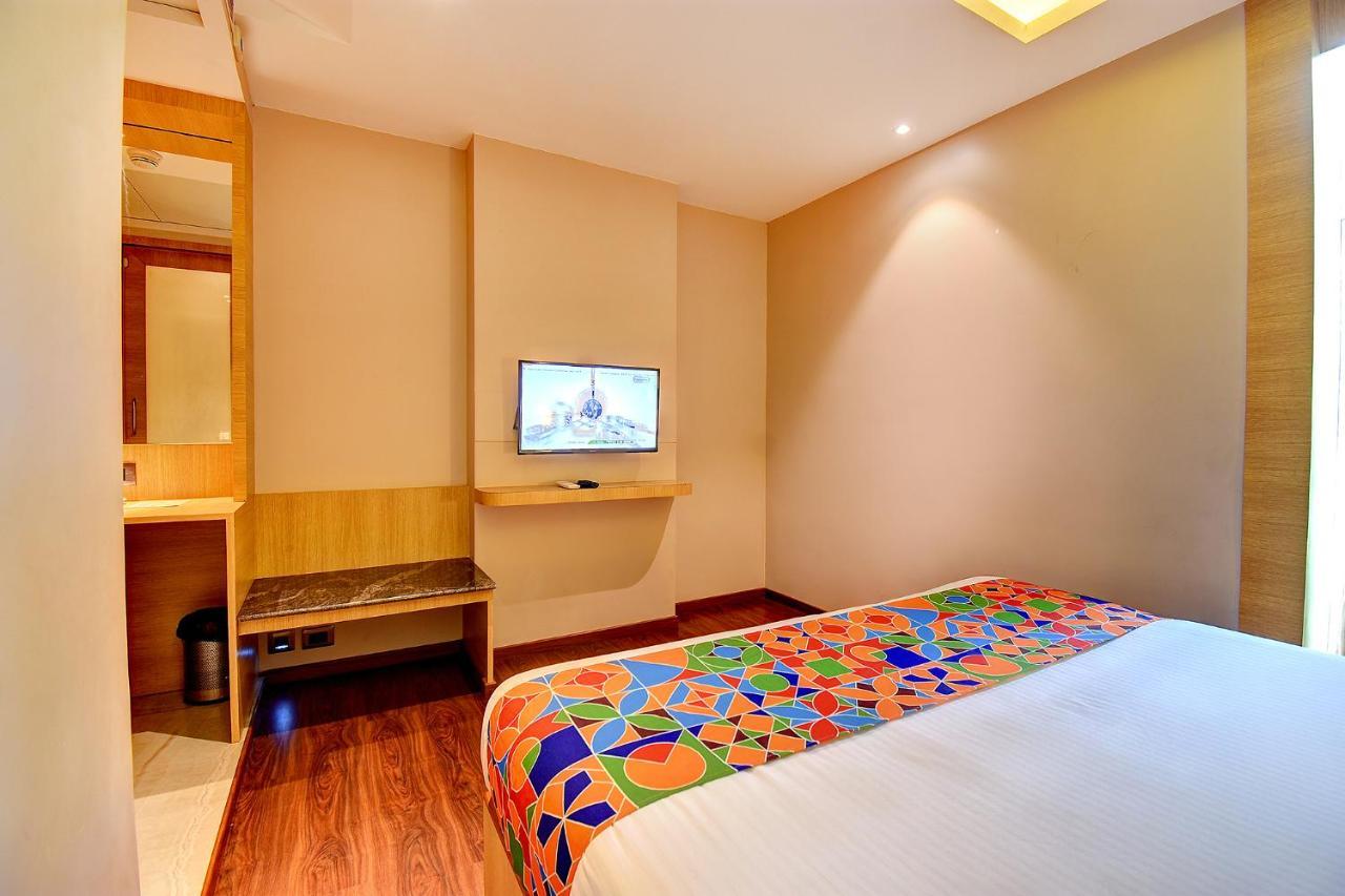 Fabhotel S Comfort Inn - Indiranagar Bangalore Exterior foto
